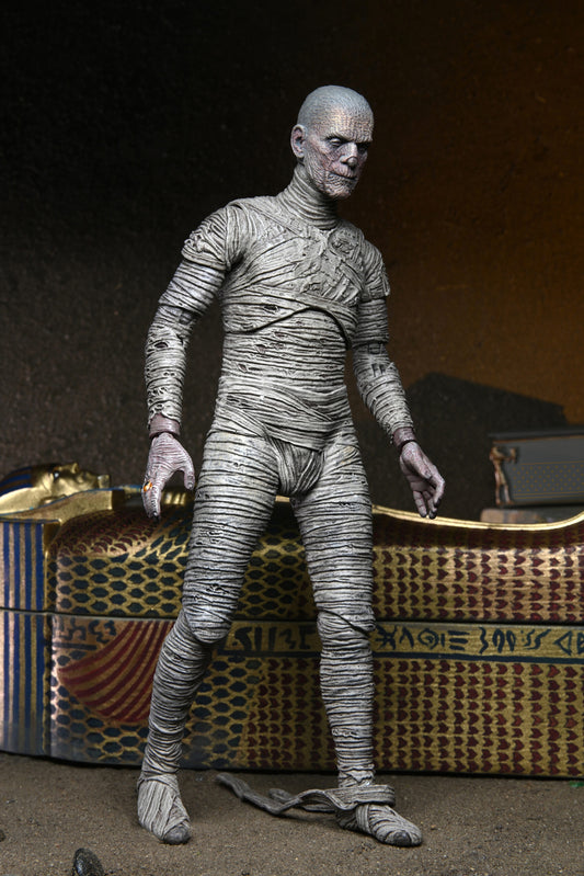 NECA Universal Monsters Ultimate The Mummy (Color)