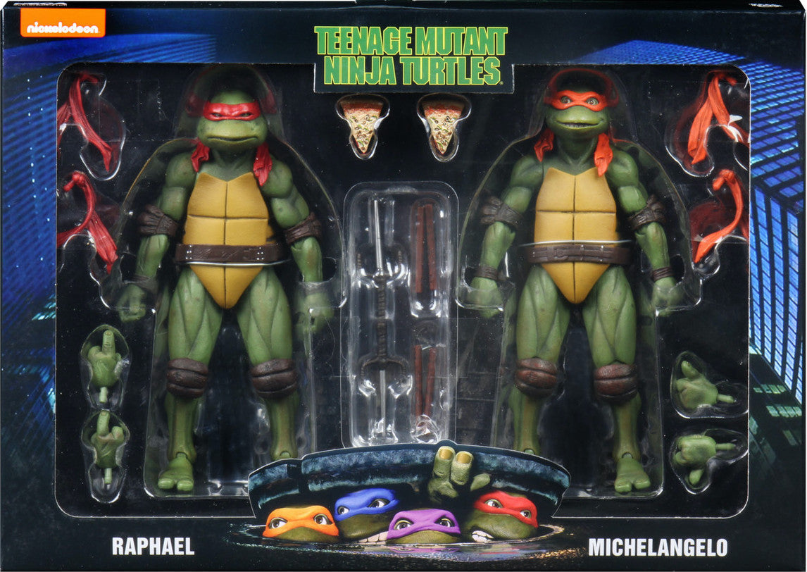 Teenage Mutant Ninja Turtles Raphael and Michelangelo 2-Pack